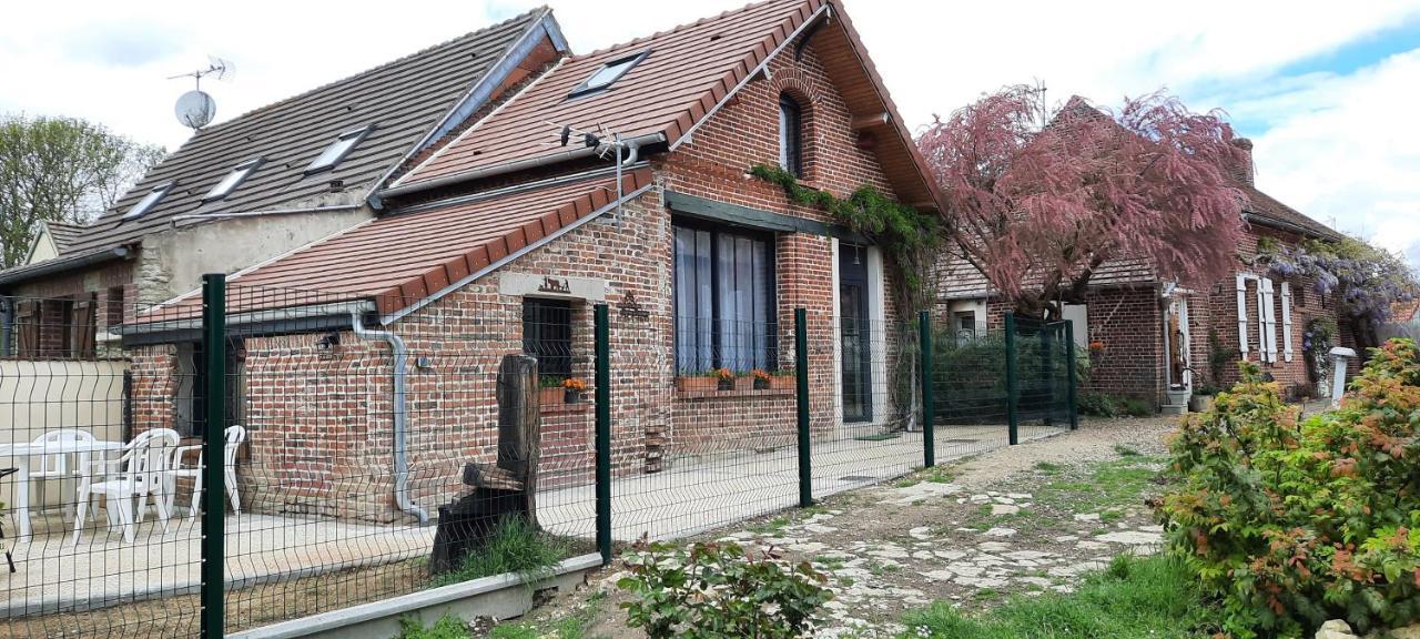 Willa L Atelier Des Reves Cressonsacq Zewnętrze zdjęcie